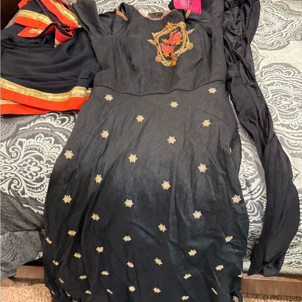Elegant Black and Gold Embroidered Dress
